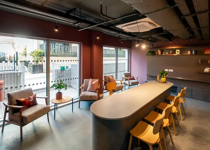 The Artisan - Centre *